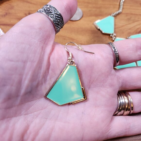 New Womens Geometric Chunky Pentagon Turquoise Necklace & Earrings - Picture 5 of 5